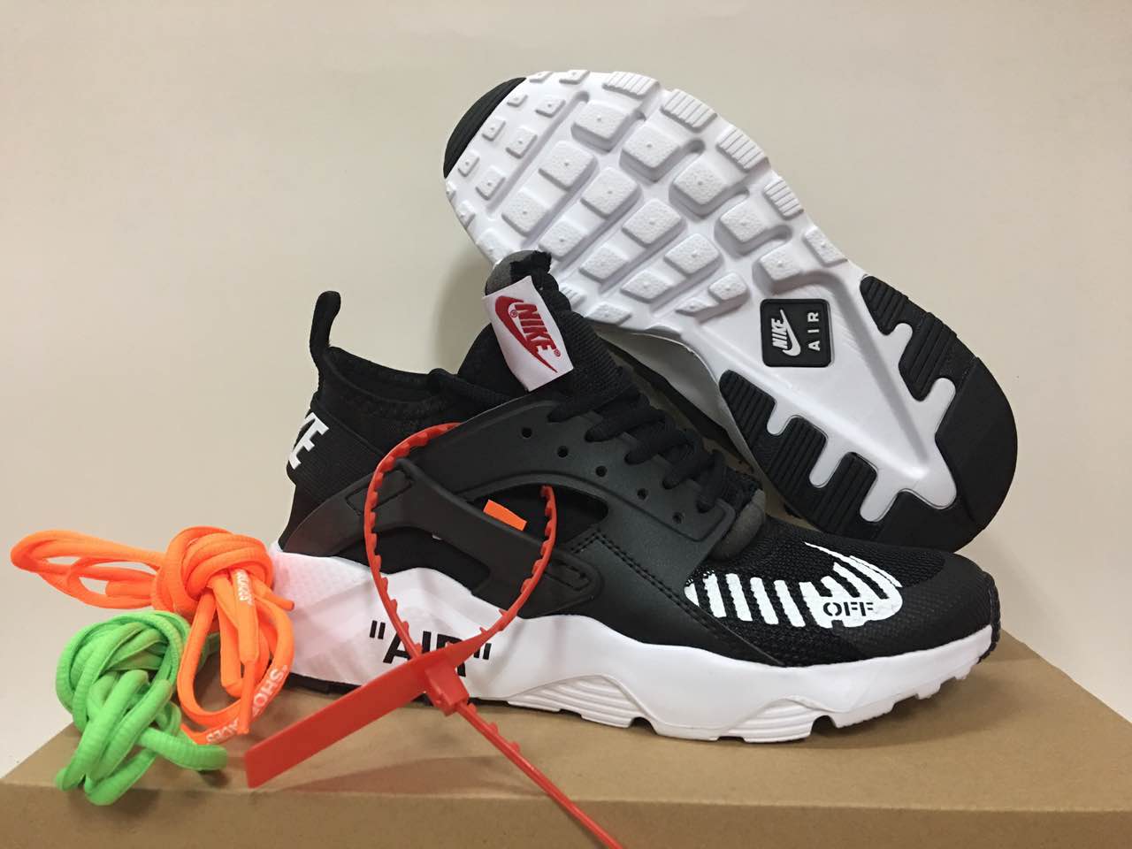 Off-white Nike Air Huarache 4 Black White